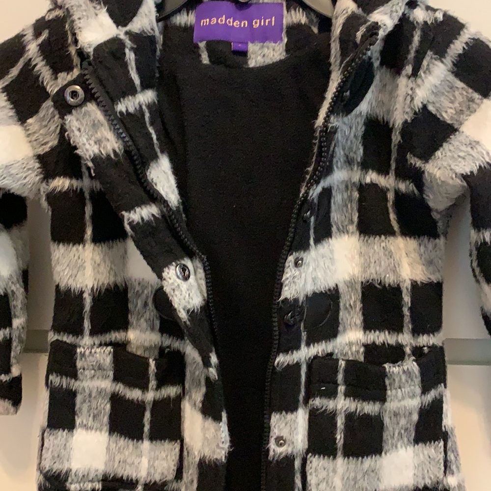 Madden Girl Kids Winter Coat Jacket Hoodie Black White 5 Toddler - Picture 4 of 7